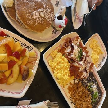 Breakfast Republic - Breakfast & Brunch Near Me - Encinitas, California