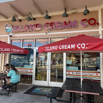 Island Cream Co - Ice Cream & Frozen Yogurt Near Me - Lahaina, Hawaii Island Cream Co - Ice Cream & Frozen Yogurt Near Me - Lahaina, Hawaii