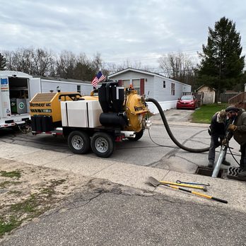 Rapid Flush - Cleaning out storm basin at commercial property. - Septic Services Near Me - Spring Lake, Michigan Rapid Flush - Cleaning out storm basin at commercial property. - Septic Services Near Me - Spring Lake, Michigan