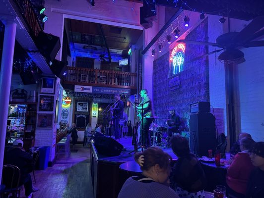 Slippery Noodle Inn by null