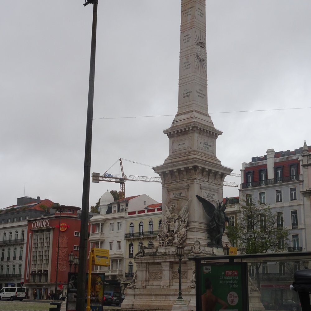 Praça dos Restauradores - Praça dos Restauradores - Public Plazas Near Me - Lisbon, 11 Praça dos Restauradores - Praça dos Restauradores - Public Plazas Near Me - Lisbon, 11