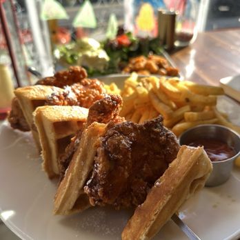 The Tasty Table - Chicken and waffles - American Near Me - Ossining, New York