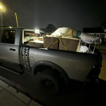 White Owl - 1 am curbside pick up - Junk Removal & Hauling Near Me