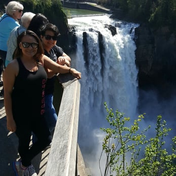 Snoqualmie Falls - Parks Near Me - Snoqualmie, Washington