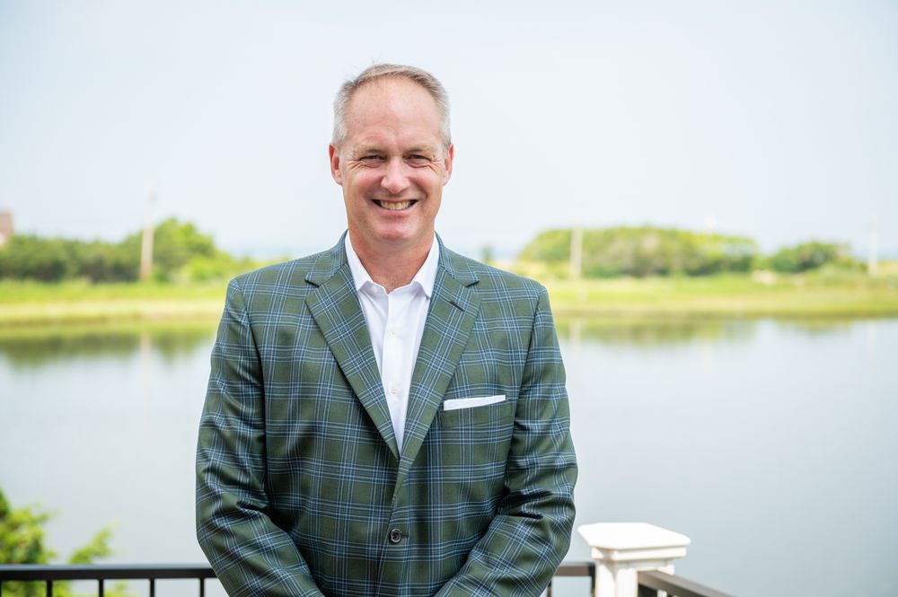 LANSING PALMER, COLDWELL BANKER RESIDENTIAL BROKERAGE COHASSET 11 Photos 1 Stagecoach Way