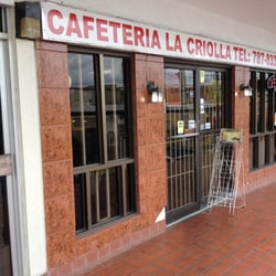 Cafetería La Criolla - Entrance.