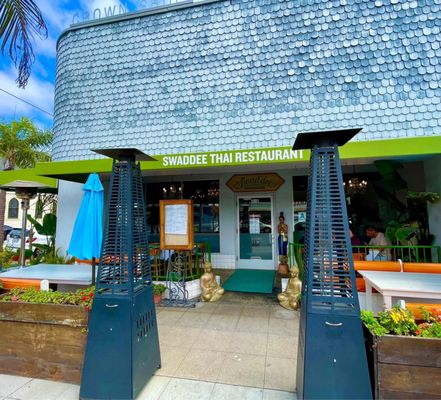 Swaddee Thai Restaurant by null
