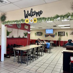 El Montecito Mexican & American Restaurant - Interior of El Montecito in Adelanto.