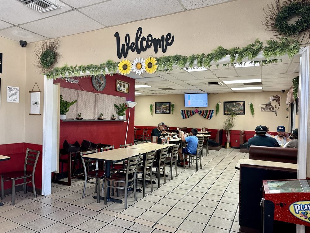 El Montecito Mexican & American Restaurant