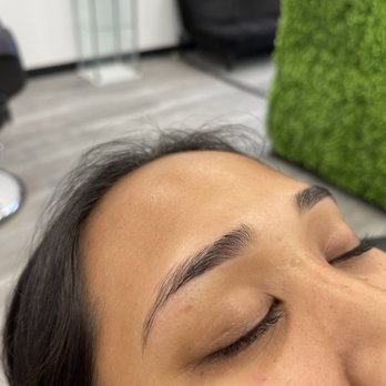 Ally's Threading & Beauty - Threading Services Near Me - Northridge, California