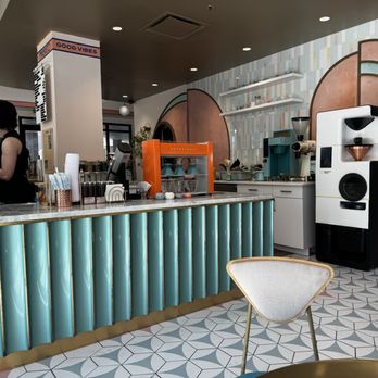 Paradeco Coffee Roasters - Interior - Coffee & Tea Near Me - St. Petersburg, Florida