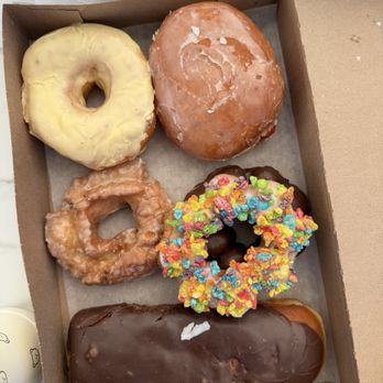 Cruel Donuts - Donuts Near Me - San Mateo, California