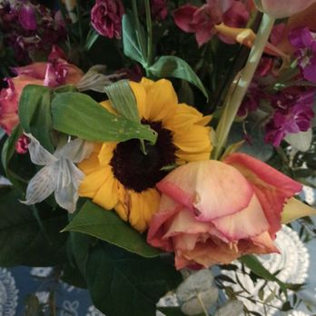 Steve's Flower Market - Florists Near Me - Chicago, Illinois