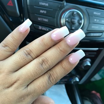 DC Nails & Spa - Pink and White Ombré - Nail Salons Near Me - Greenacres, Florida
