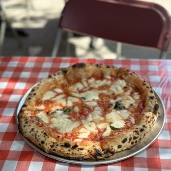 Salsa Pizzeria - I travel a lot, especially through Italy. No other pizza tastes more like Italian pizza than this place - Pizza Near Me - Brooklyn, New York Salsa Pizzeria - I travel a lot, especially through Italy. No other pizza tastes more like Italian pizza than this place - Pizza Near Me - Brooklyn, New York
