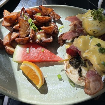 Yolks - Bacon benny - Breakfast & Brunch Near Me - Vancouver, British Columbia Yolks - Bacon benny - Breakfast & Brunch Near Me - Vancouver, British Columbia