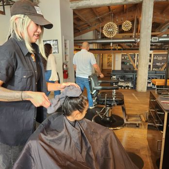 CODE Salon - Haircut with Vivi - Hair Salons Near Me - San Francisco, California