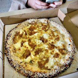 Frank's Best (original crust)