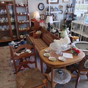 Antique Emporium - Antiques Near Me - Carmel, Indiana