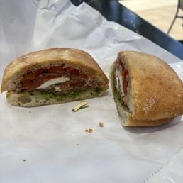 #6 1/2 Prosciutto (w/ Tomato Mozzarella)