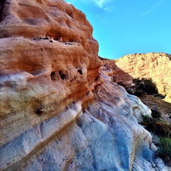 Whiting Ranch Wilderness Park - Red Rock Canyon Trail Rocks #orangecountyhiking #borregotrail - Parks Near Me - Foothill Ranch, California Whiting Ranch Wilderness Park - Red Rock Canyon Trail Rocks #orangecountyhiking #borregotrail - Parks Near Me - Foothill Ranch, California