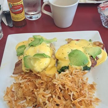 Vene’s Pancake House - California Egg's Benadict add Spinach - Pancakes Near Me - Sheboygan, Wisconsin Vene’s Pancake House - California Egg's Benadict add Spinach - Pancakes Near Me - Sheboygan, Wisconsin