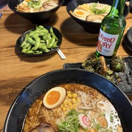 Black garlic ramen
