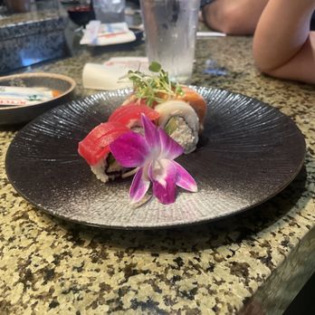 Joyce's Sushi - Rainbow roll - Japanese Near Me - Rancho Mirage, California