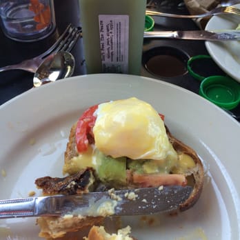 Magpie Cafe - Eggs benedict - Bakeries Near Me - Baton Rouge, Louisiana