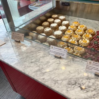 Gaby et Jules Patisseries et Macarons - Bakeries Near Me - Pittsburgh, Pennsylvania Gaby et Jules Patisseries et Macarons - Bakeries Near Me - Pittsburgh, Pennsylvania
