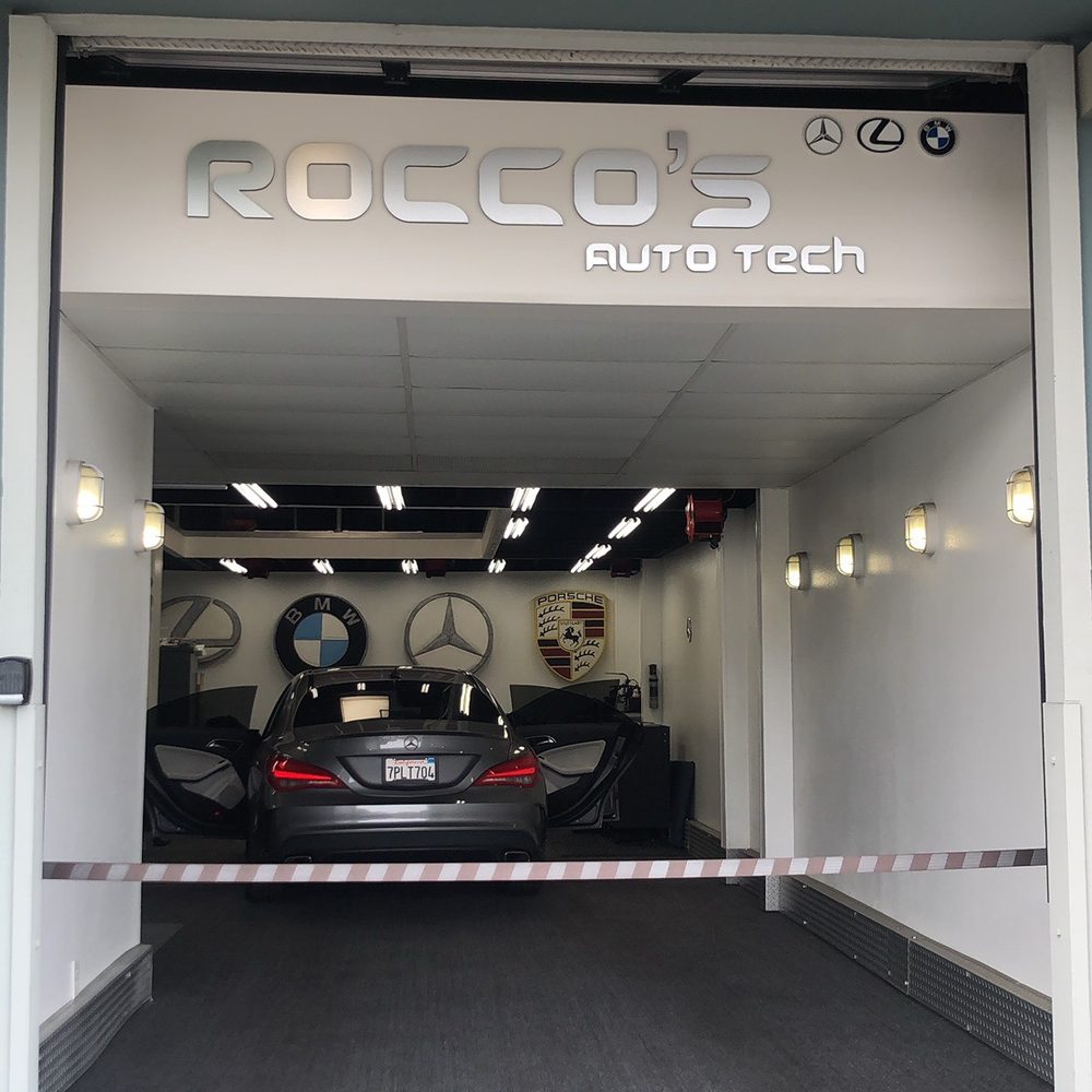 Rocco's Auto Tech - Dropping the car off & picking it up! - Car Stereo Installation Near Me - Costa Mesa, California