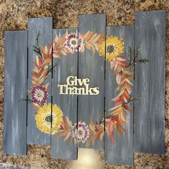 Wine and Canvas - Las Vegas - Painting on wood - Party & Event Planning Near Me - Henderson, Nevada Wine and Canvas - Las Vegas - Painting on wood - Party & Event Planning Near Me - Henderson, Nevada