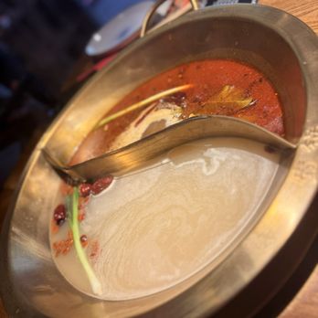 Hotpot de Sichuan - Dim Sum Near Me - Barcelona, B Hotpot de Sichuan - Dim Sum Near Me - Barcelona, B