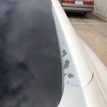 Gillman Honda San Antonio - Crappy paint on unreported damage to hatch. - Car Dealers Near Me - Selma, Texas Gillman Honda San Antonio - Crappy paint on unreported damage to hatch. - Car Dealers Near Me - Selma, Texas