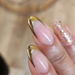 The Nail And Body Shop - Chrome coming off