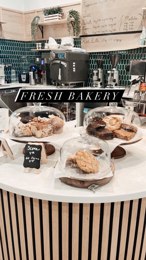 URBAN GROUNDS Updated September 2024 11 Photos 217 W Kennewick