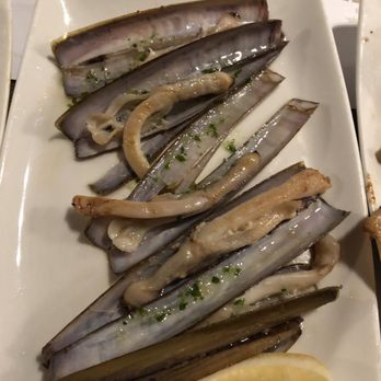 Ciutat Comtal - Razor back clams - Tapas Bars Near Me - Barcelona, B