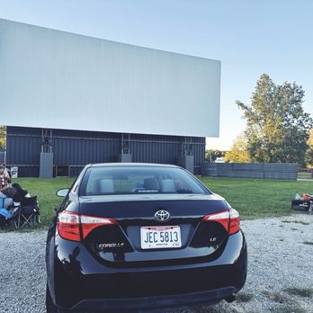 Starlite Drive-In - We parked in the front - Drive-In Theater Near Me - Amelia, Ohio Starlite Drive-In - We parked in the front - Drive-In Theater Near Me - Amelia, Ohio