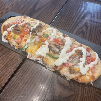 Nic & Norman's - Steak fajita flatbread - American Near Me - Lexington, Kentucky Nic & Norman's - Steak fajita flatbread - American Near Me - Lexington, Kentucky