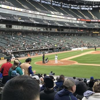 Rate Field - Look at all those fans - Stadiums & Arenas Near Me - Chicago, Illinois