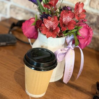 Twinty Cafe - Beautiful florals and my tea. - Cafes Near Me - Los Angeles, California Twinty Cafe - Beautiful florals and my tea. - Cafes Near Me - Los Angeles, California