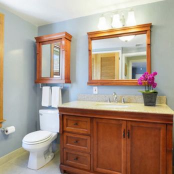 Green Advisor - Bathroom 2 Before - General Contractors Near Me - Los Angeles, California Green Advisor - Bathroom 2 Before - General Contractors Near Me - Los Angeles, California