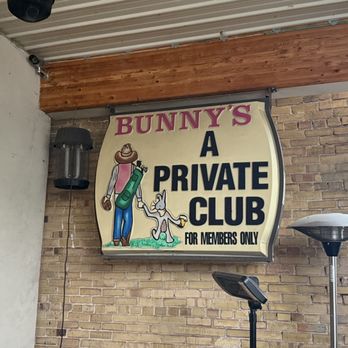 Bunny's Club - Sign - Bars Near Me - Coalville, Utah