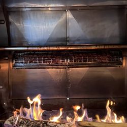 The Smokin' Oak Rotisserie & Grill - Rib rotisserie
