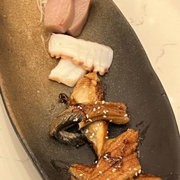3 kinds of 2 pieces sashimi 3 kinds of 2 pieces sashimi