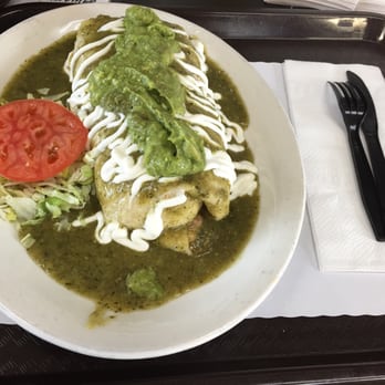 El Ranchero - This was order by my husband chile verde burrito wet green with guac n sour cream on top he left nothing - Mexican Near Me - Rancho Cucamonga, California El Ranchero - This was order by my husband chile verde burrito wet green with guac n sour cream on top he left nothing - Mexican Near Me - Rancho Cucamonga, California