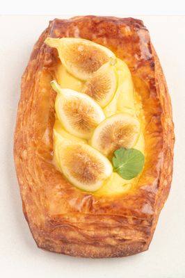 Mel The Bakery by null