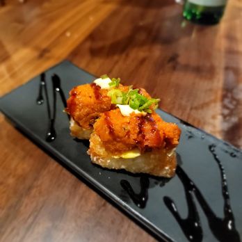 Kan Sushi - Spicy ahi crispy rice - Sushi Bars Near Me - Honolulu, Hawaii Kan Sushi - Spicy ahi crispy rice - Sushi Bars Near Me - Honolulu, Hawaii