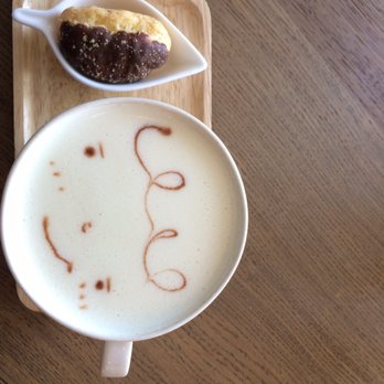 Cafe Maji - Matcha latte - Coffee & Tea Near Me - Artesia, California