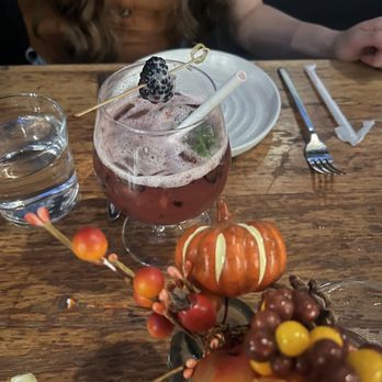 AMALFI Rooftop by Birreria - Blackberry mocktail - Italian Near Me - New York, New York AMALFI Rooftop by Birreria - Blackberry mocktail - Italian Near Me - New York, New York